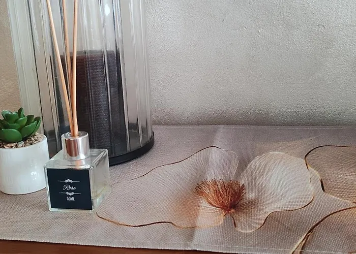 View With Rooftop Terrace アパート *